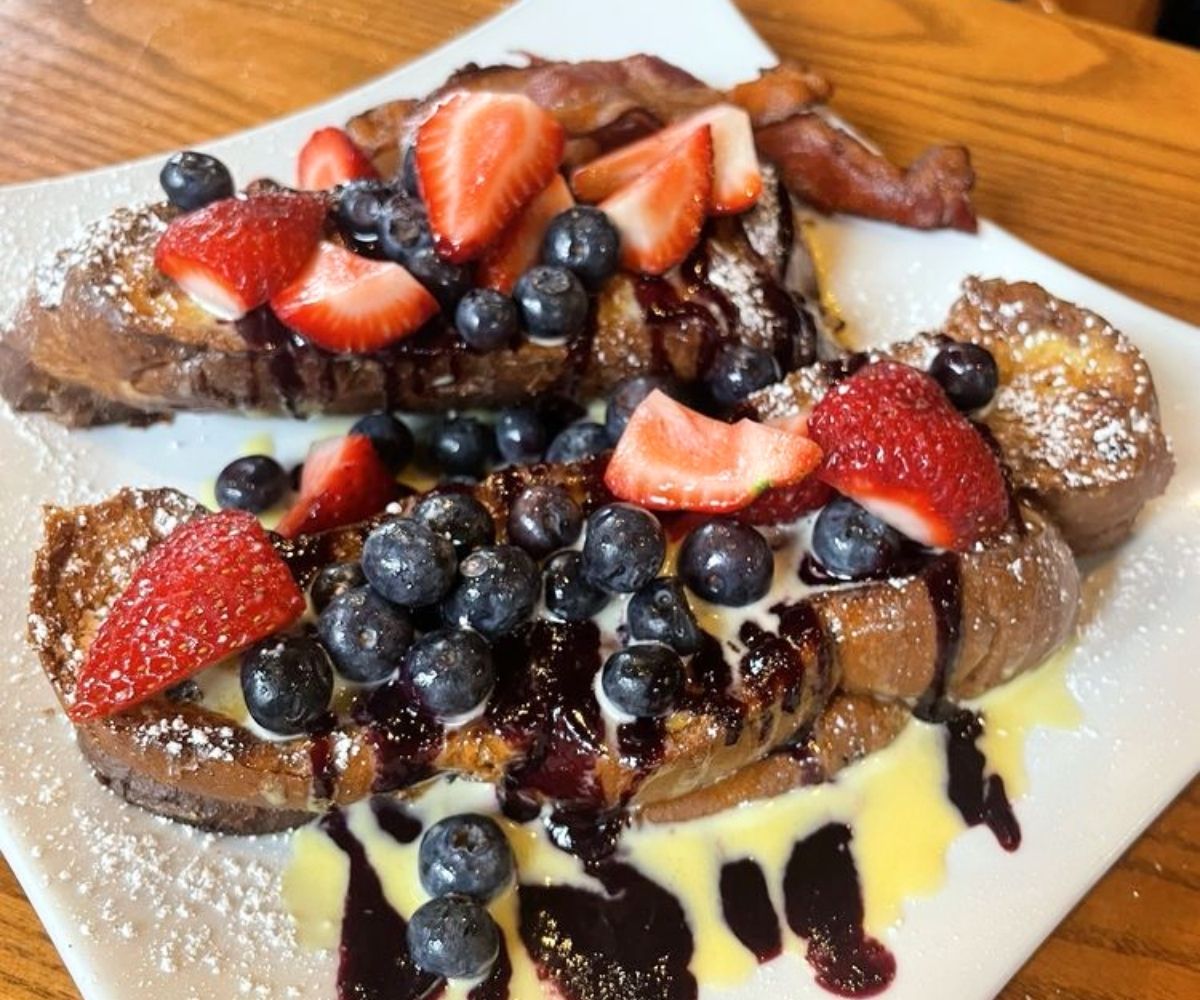 Mixed Berry French Toast at Hootch and Banter in Frederick, MD
