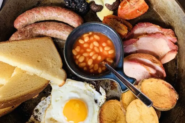 Full English Breakfast at The Poppy and Parliament in Huntsville, AL