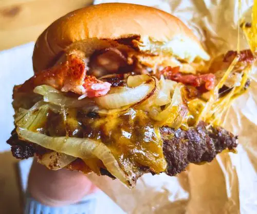 Samburger at Mess Hall in Wilmington, North Carolina