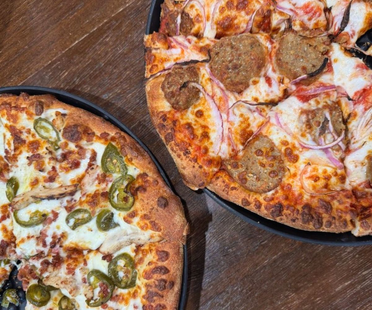 Spicy Alfredo (left) and meatball (right) pizza at Pizzava in Sparks, NV