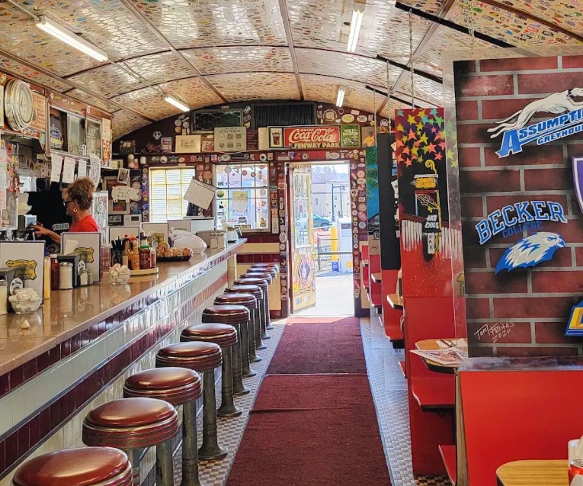 dining area at Miss Worcester Diner in Worcester, Massachusetts