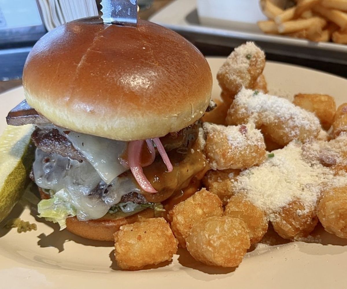 burger at Baker Street Burgers in Rockford, IL