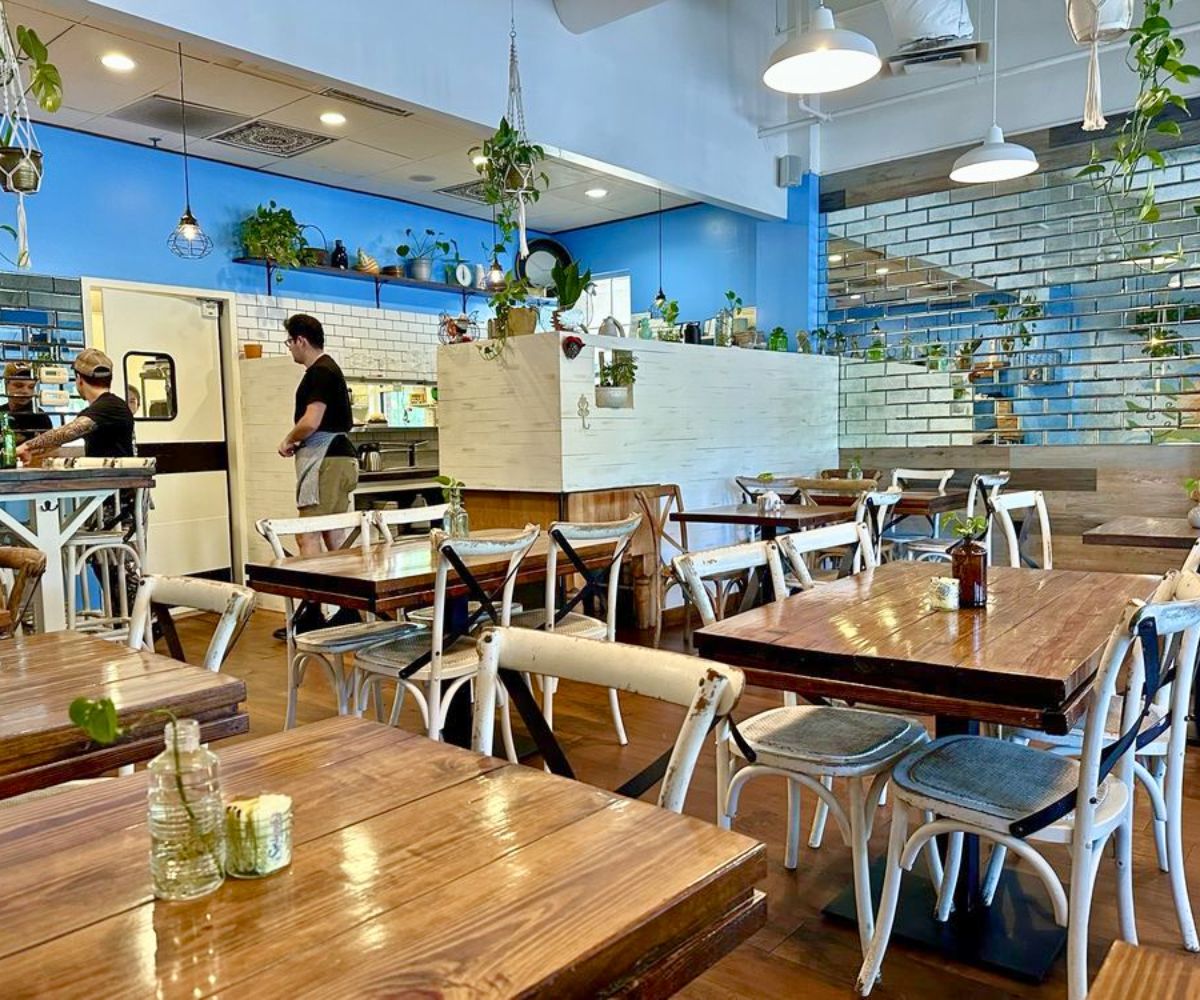 interior of Hen Mother Cookhouse in Johns Creek, Georgia