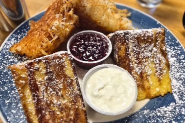Monte Cristo at Moon Rise Cafe in Lakewood, Washington