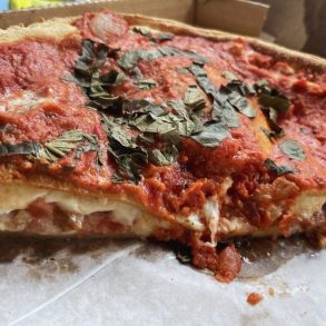 isabella pizza in carmines pie house in jacksonville, florida