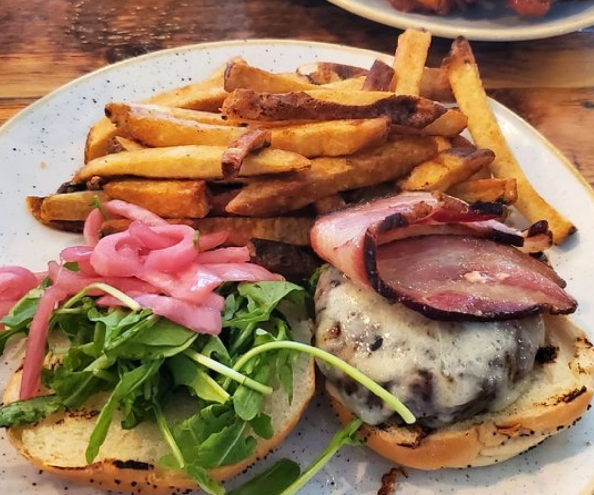 LaPlatte River Angus Farm Beef Burger at The Farmhouse Tap & Grill in Burlington, VT