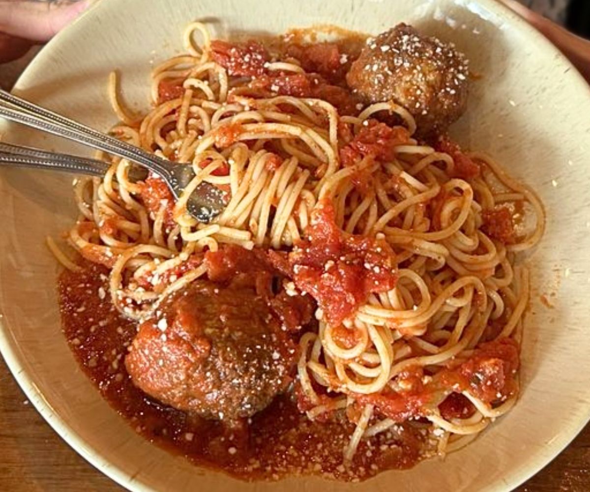 Spaghetti with Meatballs at Mio's in Edmond, OK