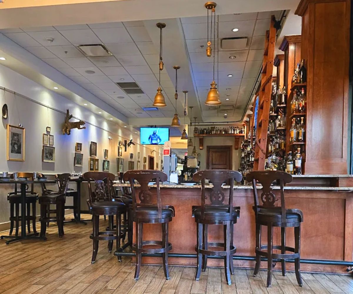 dining area at The Mansfield Wood Fired Kitchen in Jackson, MS