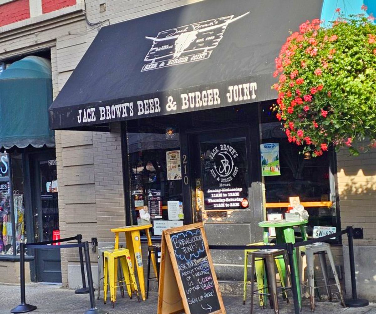 exterior of Jack Brown's Beer & Burger Joint in Roanoke, Virginia