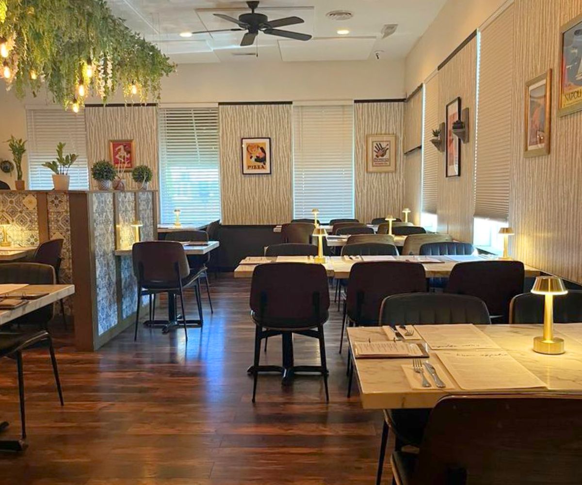 dining area at Noto in St. Peters, Missouri