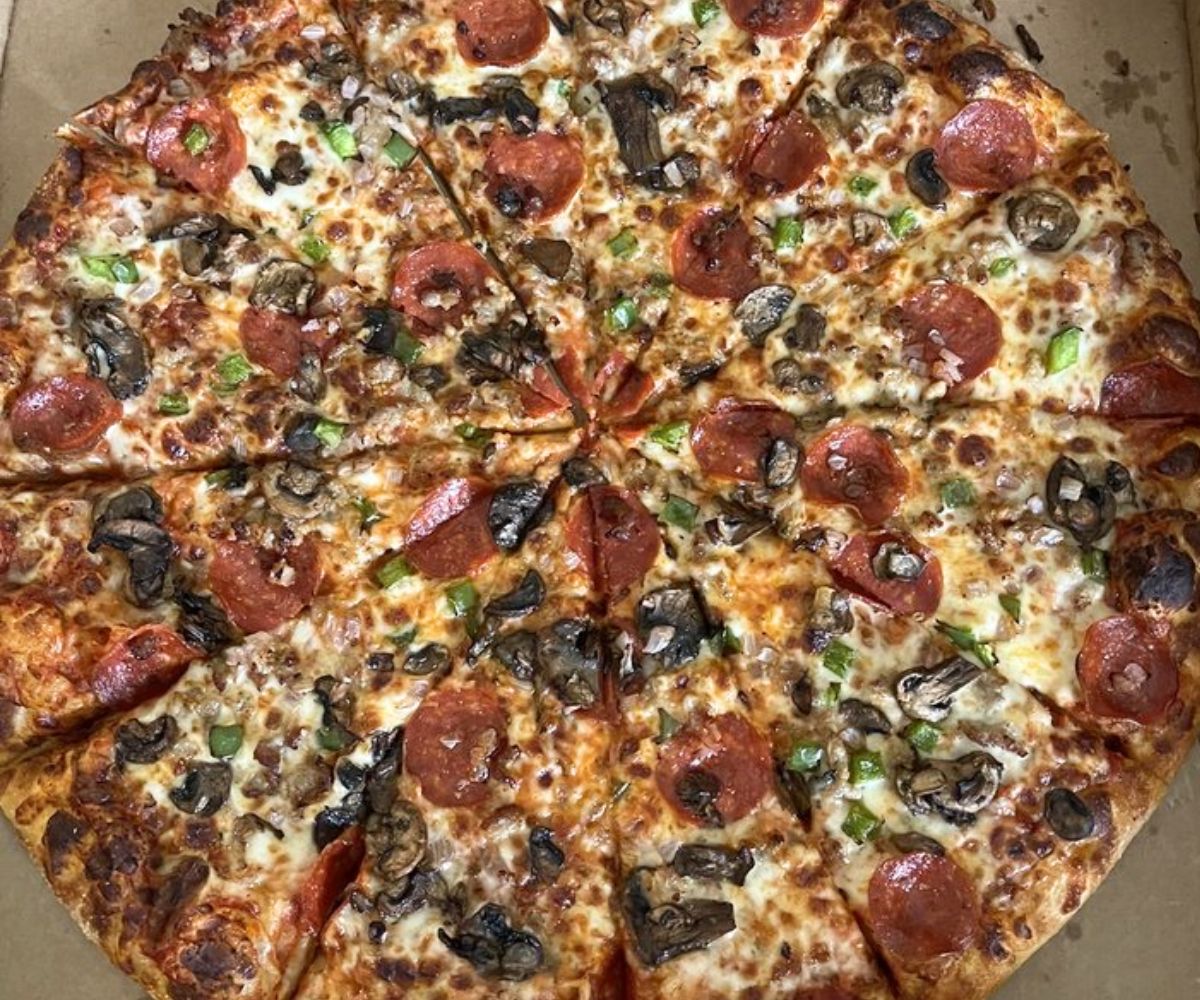 Supreme Pizza at Caprigios Pizza in Clarksville, Tennessee