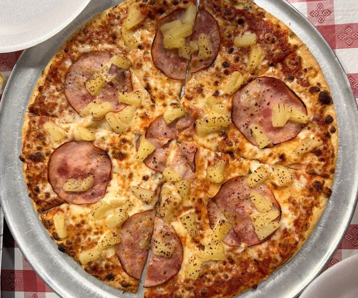 Hawaiian Pizza at Caprigios Pizza in Clarksville, TN