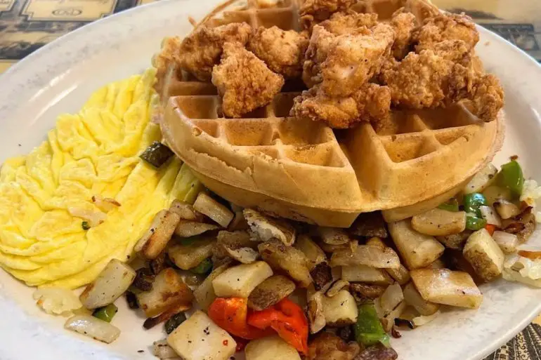 chicken and waffles at susan's restaurant in springdale, ak