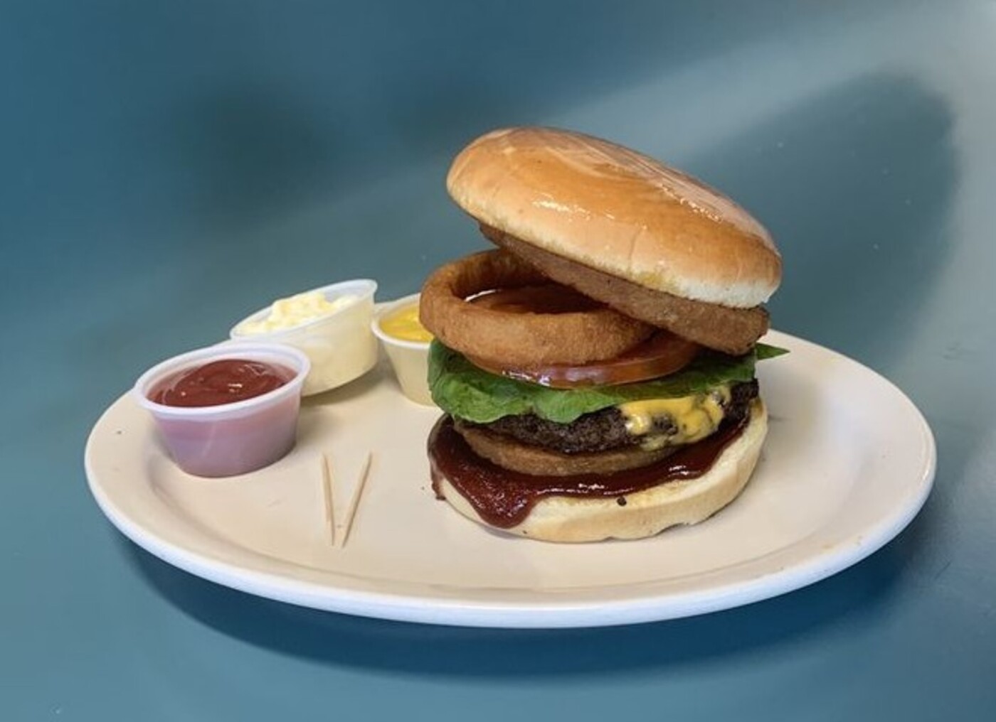 Western bbq burger at Texas Flaming Grill located in Abilene, TX.