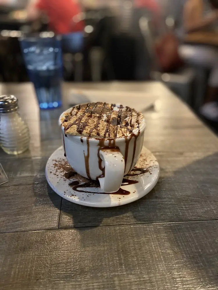 HASH HOUSE A GO GO Breakfast