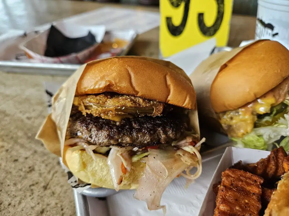 GRINDHOUSE KILLER BURGERS - Burger