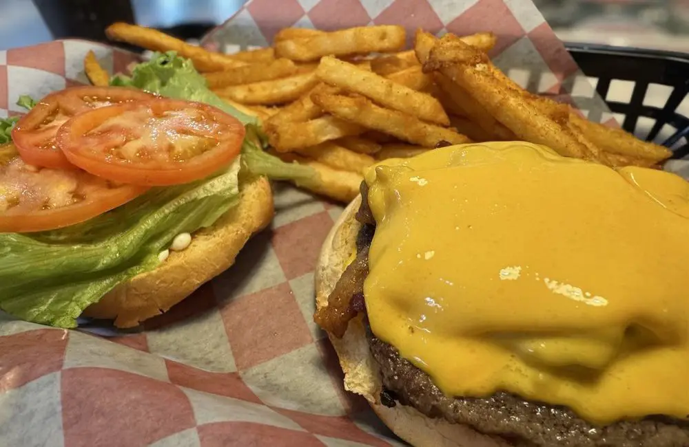 Burger at Mr B's Burger Pub in Pantego, TX