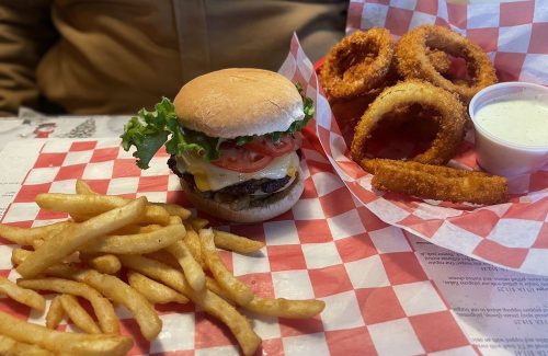 Burger at Mr B's Burger Pub in Pantego, TX