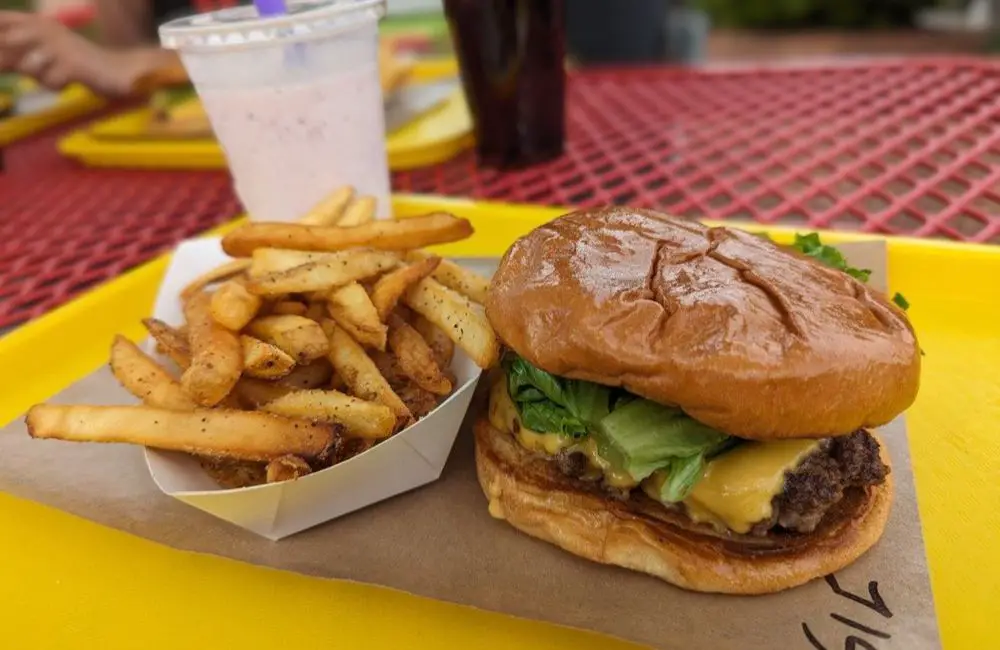 Cheeseburger combo at Mr Juicy