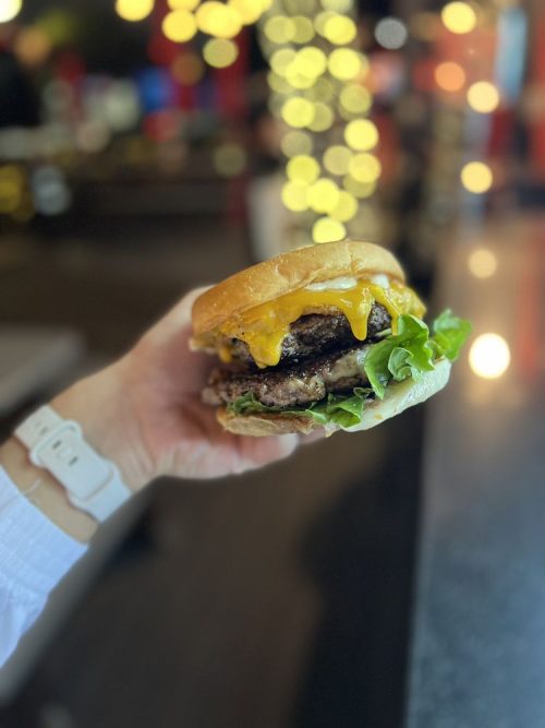 THE BURGER JOINT Burger