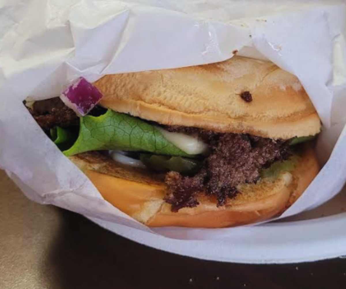 burger at patrick's butcher boy burgers in fort Smith AR