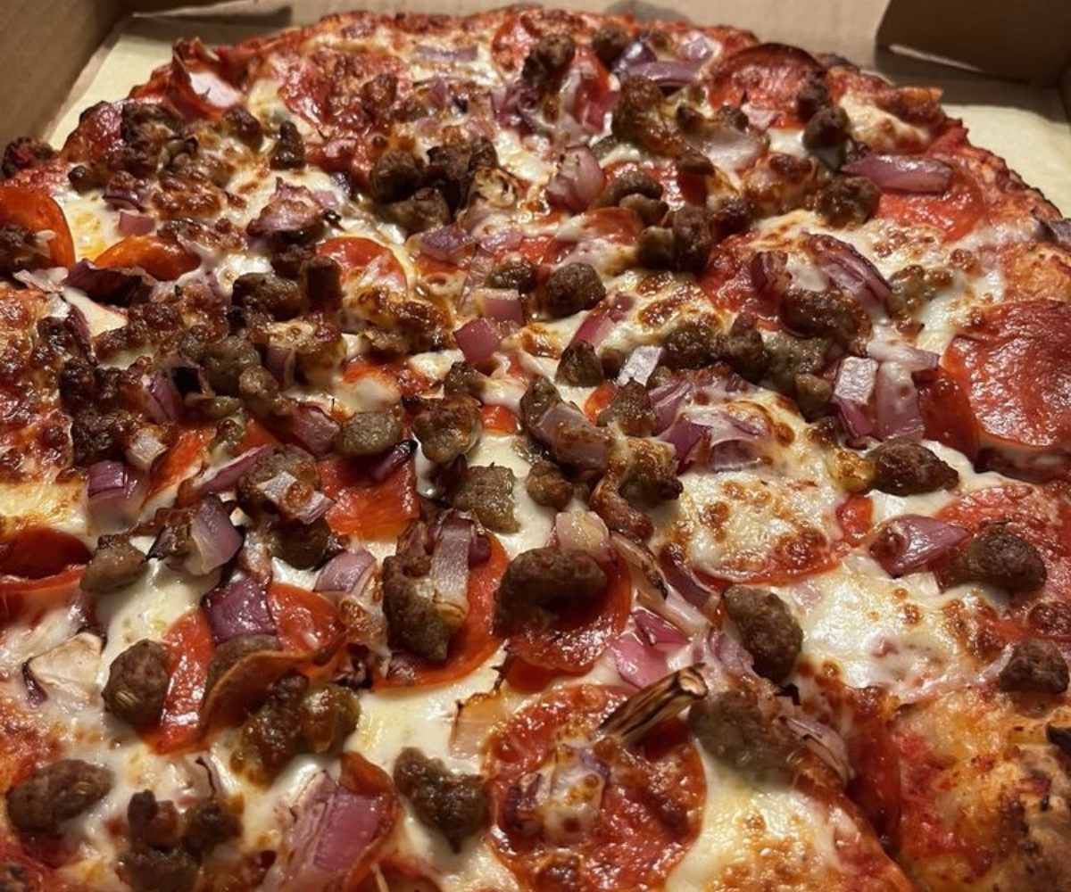 three meat pizza