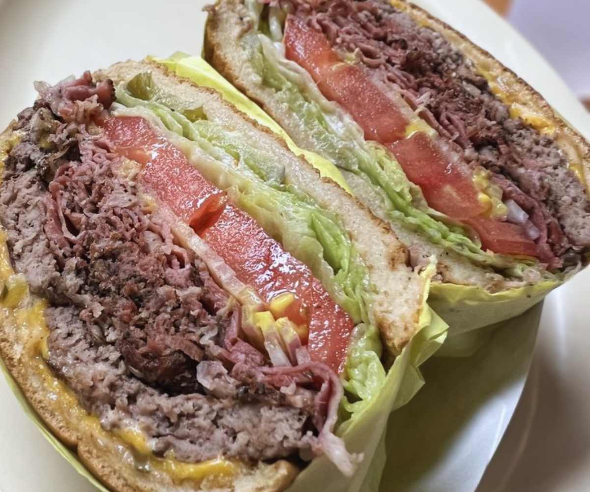 pastrami burger at everest burgers in Santa Clarita CA