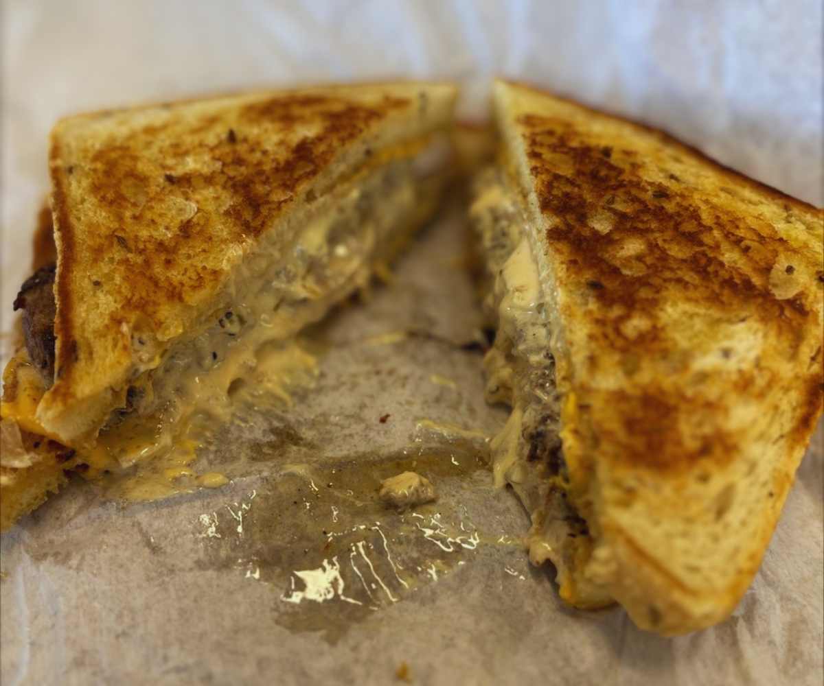 patty melt at machado burgers in Santa Rosa california