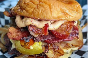 Huge cheeseburger at Durb's Restaurant in League City, Texas