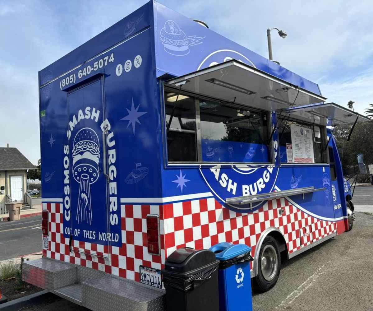 Cosmos smash burgers food truck in Ventura CA