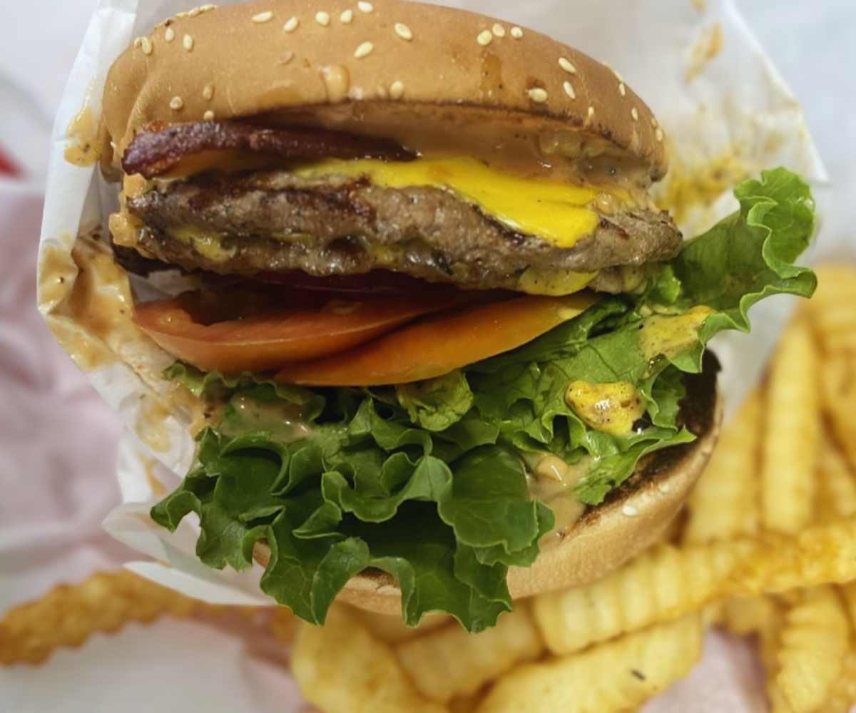 burger at burger rush in Rialto california