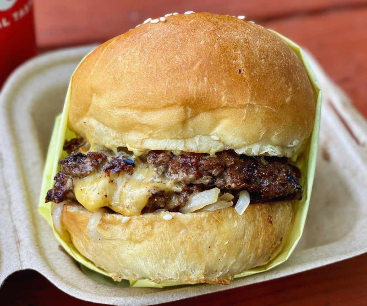 burger at copper Kings burgers