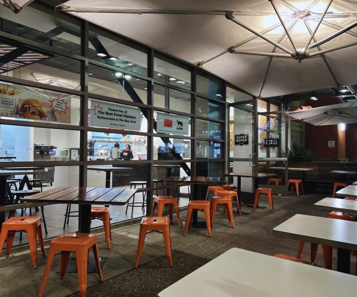 inside super duper burgers in Daly city CA