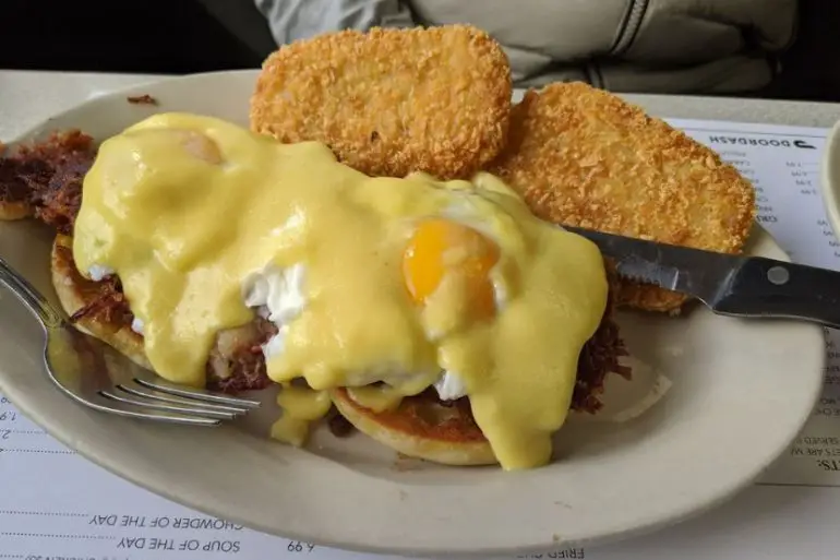corned beef hash benedict with hash browns and home made corned beef hash at Suzie's Diner in Hudson, NH.
