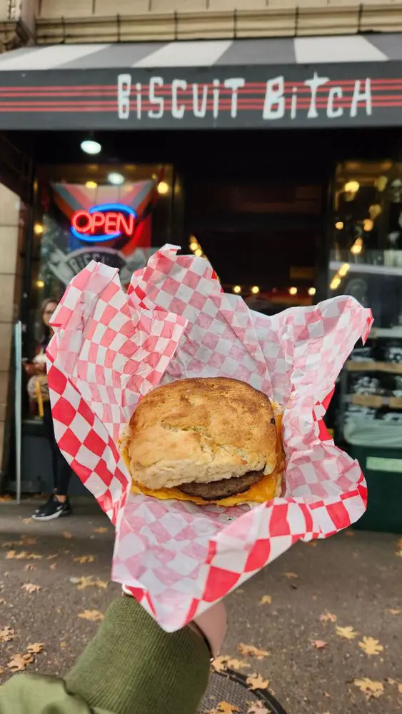 BISCUIT BITCH Breakfast