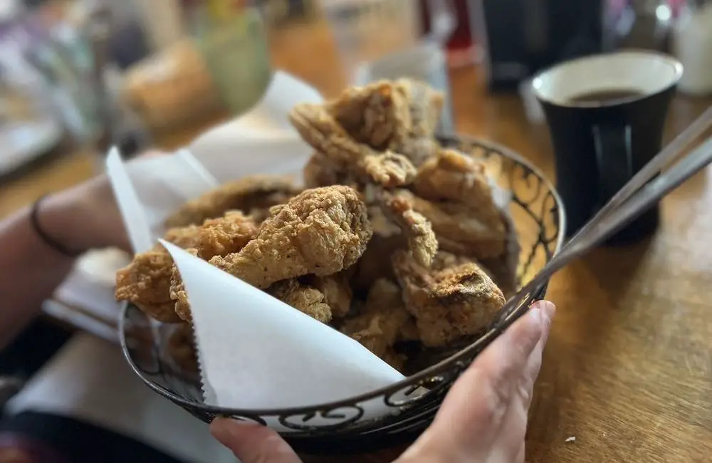 MONELL'S DINING & CATERING