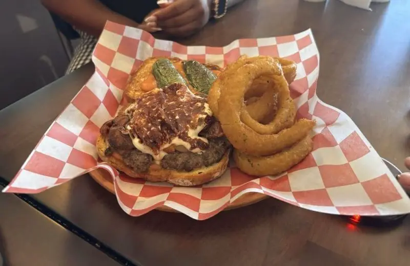 M&O STATION GRILL+COCKTAILS