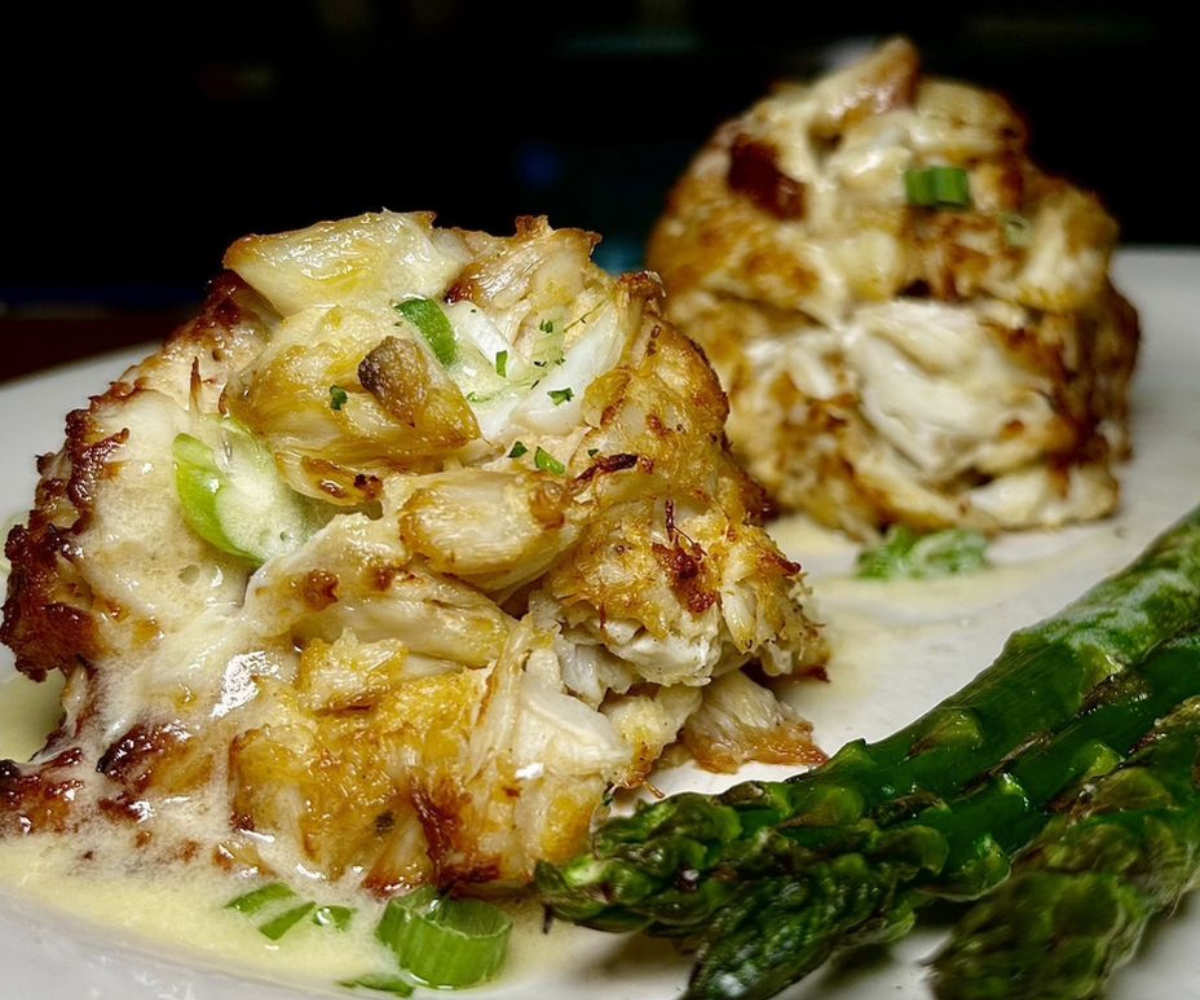 Perfectly served crab cake