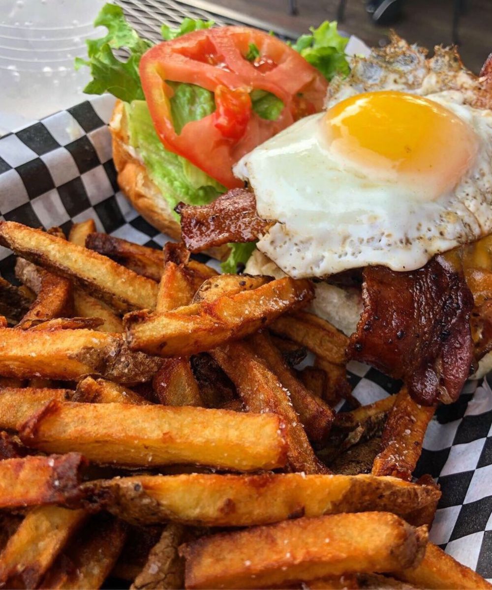 APPLEWOOD SMOKE BURGER