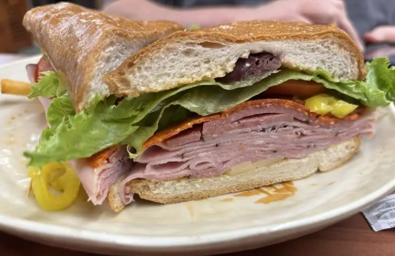 PINEGROVE MARKET AND DELI