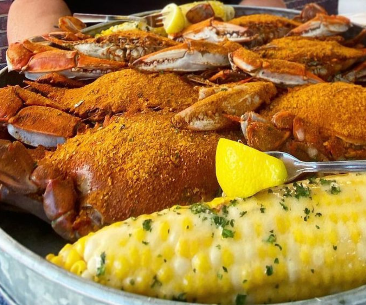 Well prepared blue crabs with corn