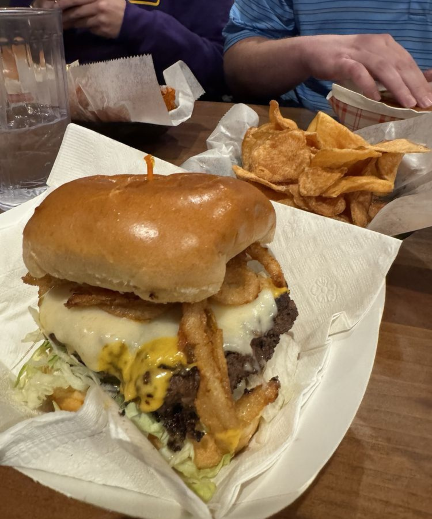 STELLA'S BAR AND GRILL