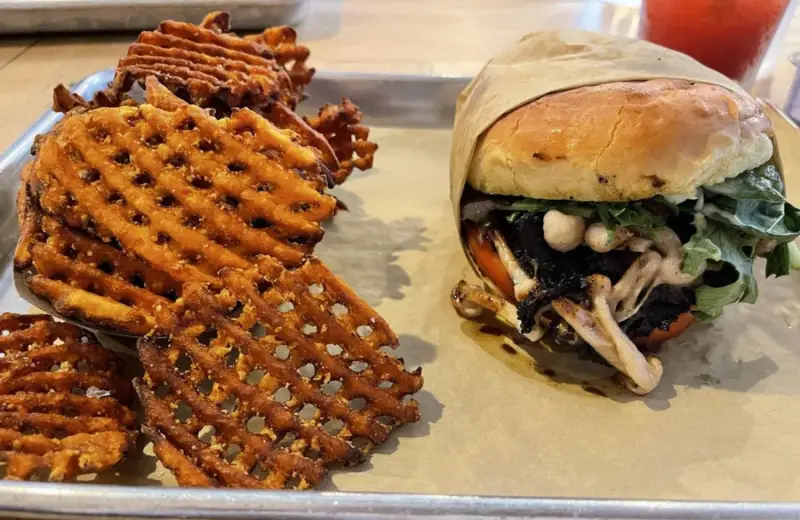 BEAUVINE BURGER CONCEPT