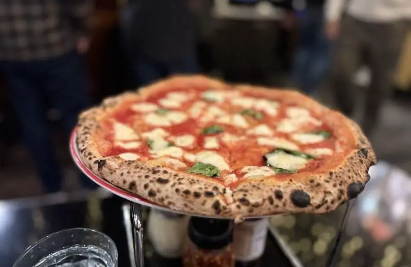 TONY'S PIZZA NAPOLETANA