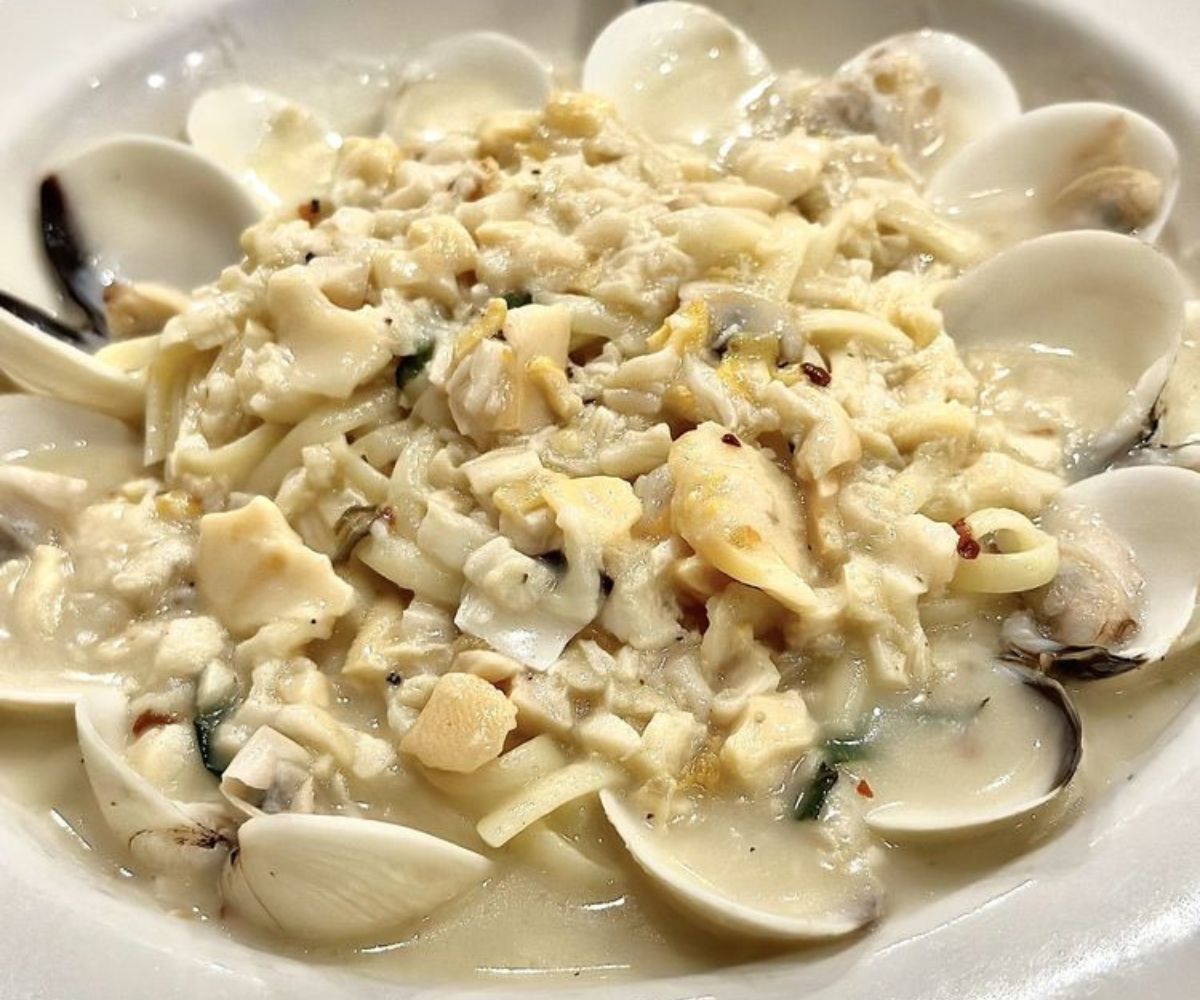 Linguine White Clam Sauce