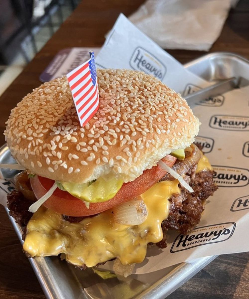 HEAVY’S BARBURGER
