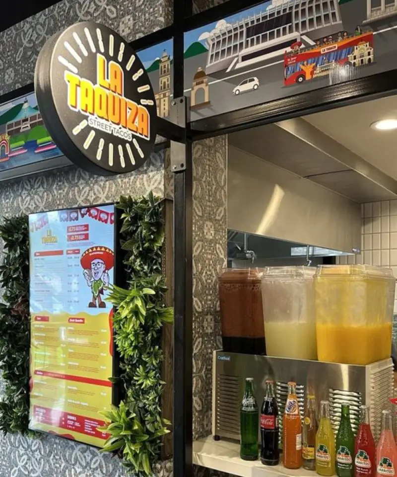 LA TAQUIZA STREET TACOS