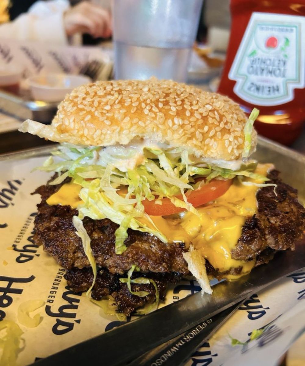HEAVY’S BARBURGER