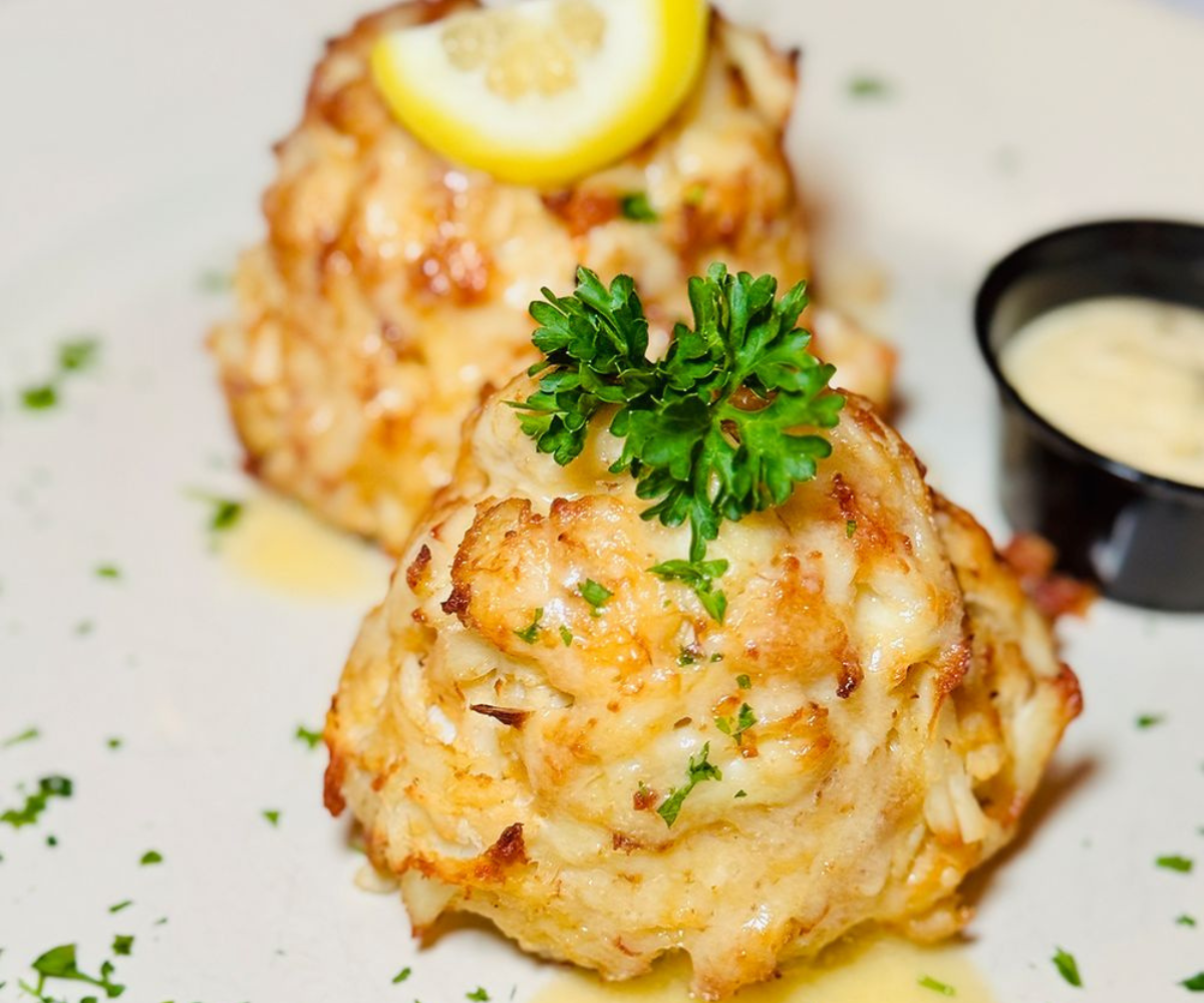 Freshly served crab cakes