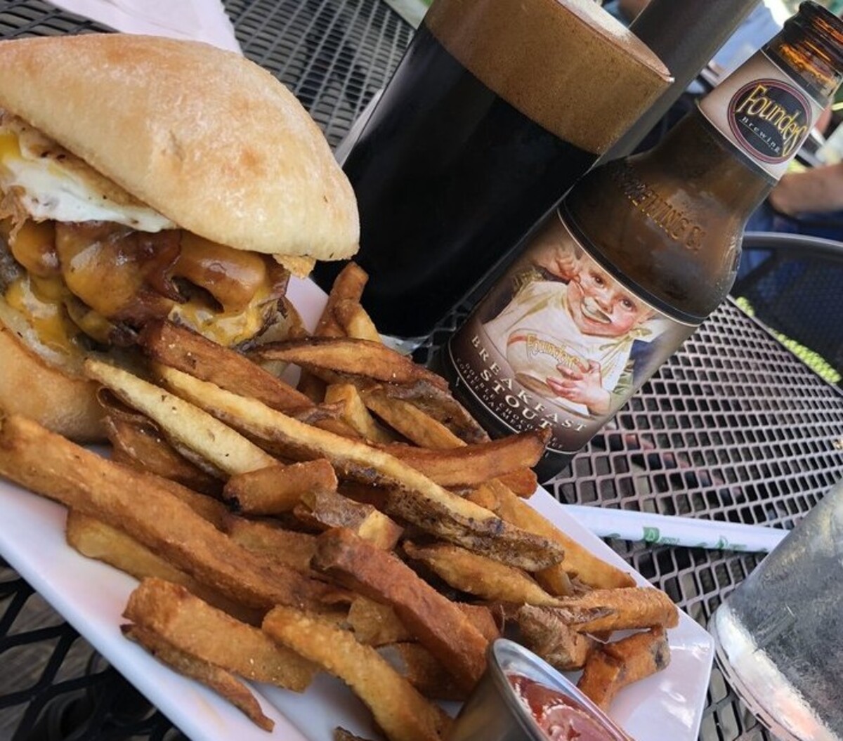 Breakfast Burger, hand-cut fries, & a breakfast stout at Avenue Eats located in Wheeling, WV. 